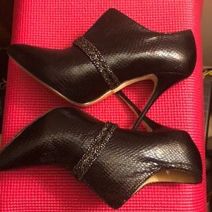 Shoe Dazzle Black Ankle Boots